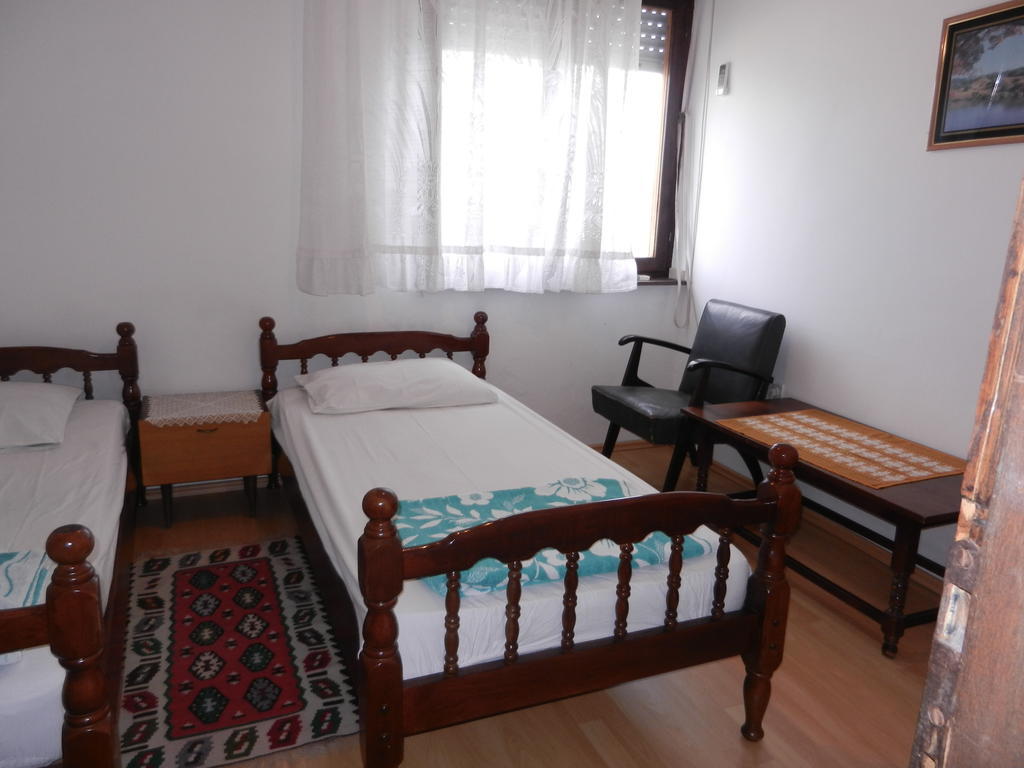 Apartments Sino More Tivat Buitenkant foto