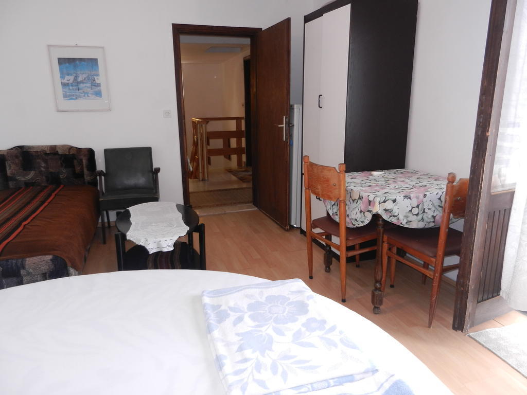 Apartments Sino More Tivat Kamer foto