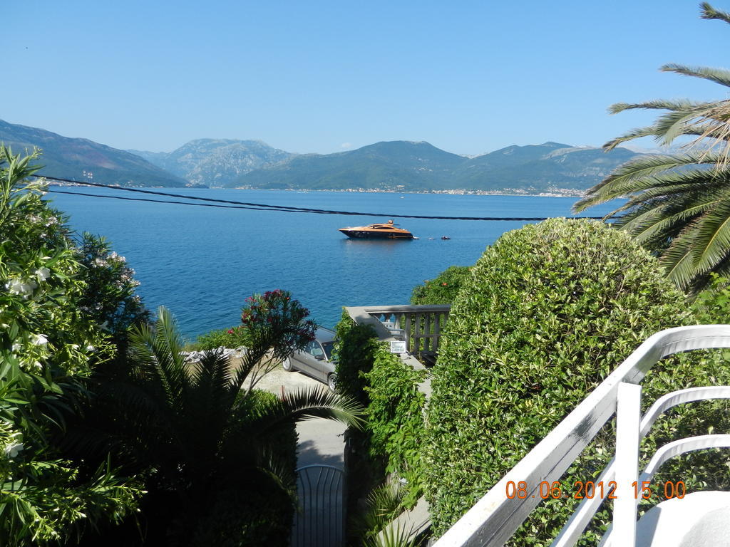 Apartments Sino More Tivat Buitenkant foto